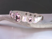 Load image into Gallery viewer, GlassBijou:Jewelry Pearl Rose